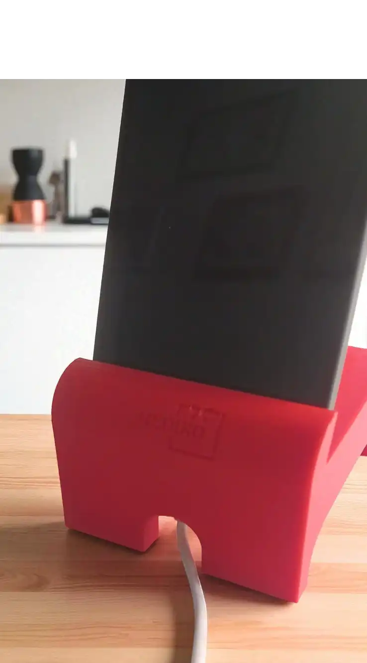 SOL_04_KABLOLU-Photoroom