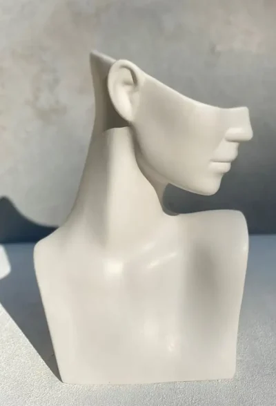 Femme Seramik Büst Beyaz